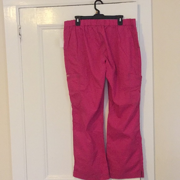 Koi Fuchsia Zara Nursing 🤱 Uniform Pants 👖 - Picture 5 of 8